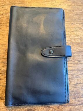 Classic Dinoffer brand dark brown/black Leather Travel Organizer Wallet